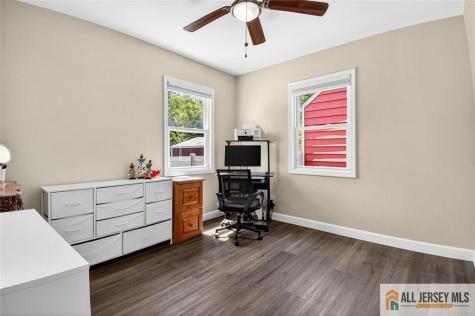 37 Eberly Place Fords NJ 08863