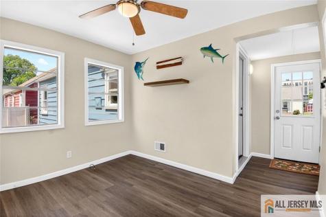37 Eberly Place Fords NJ 08863