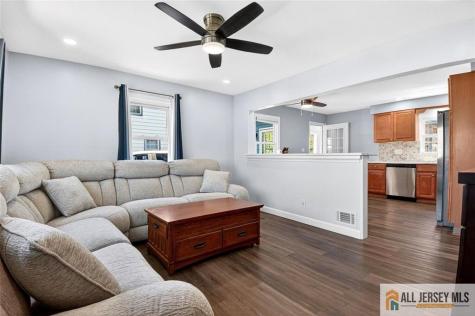 37 Eberly Place Fords NJ 08863