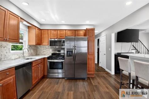 37 Eberly Place Fords NJ 08863