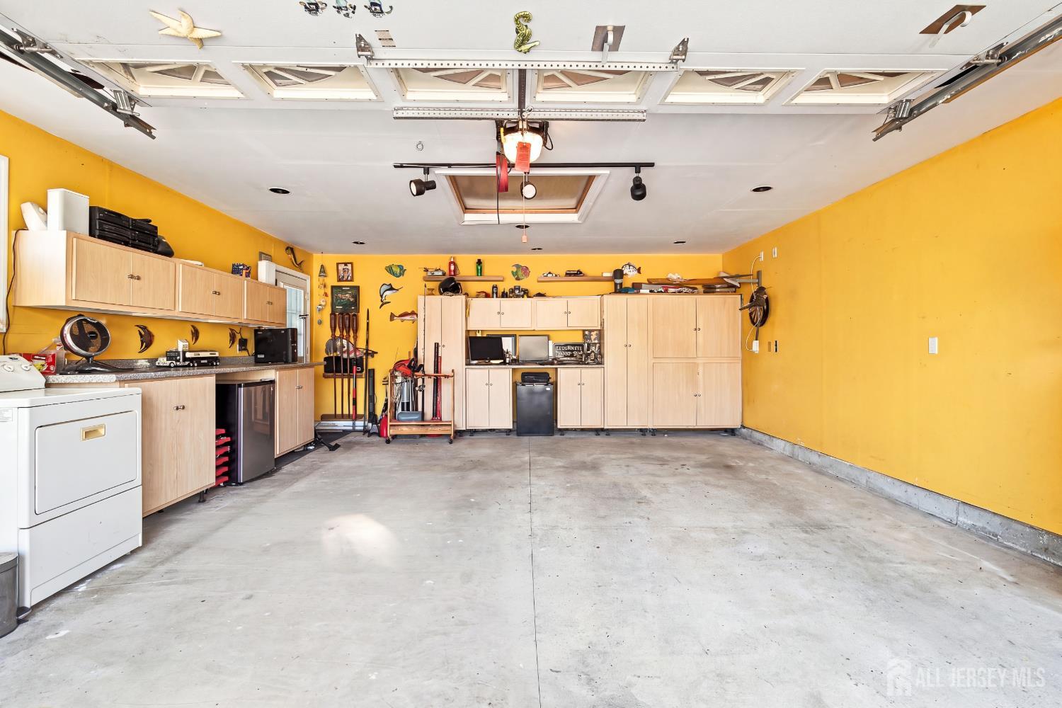 12 E Knollwood Road Edison NJ 08817