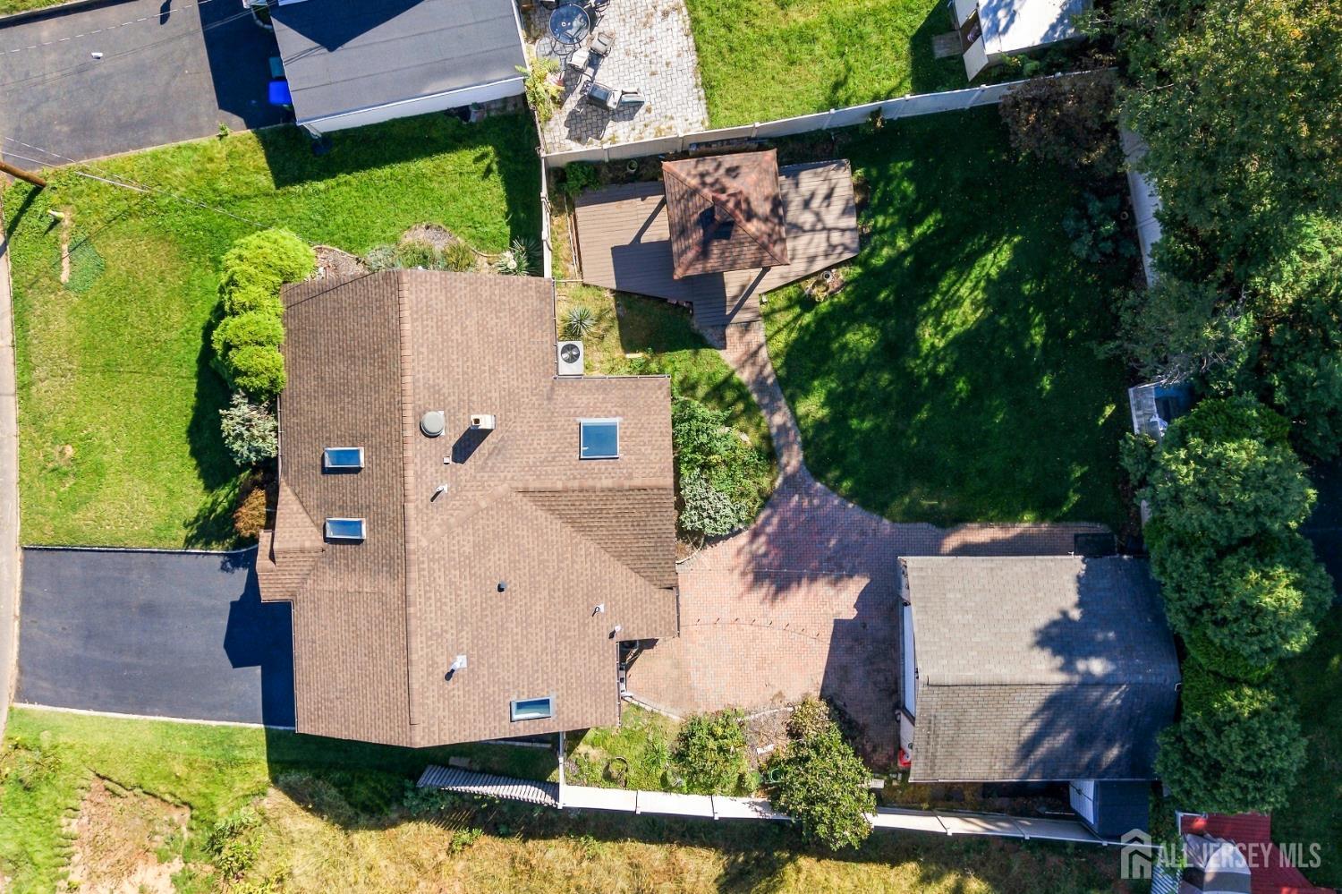 12 E Knollwood Road Edison NJ 08817
