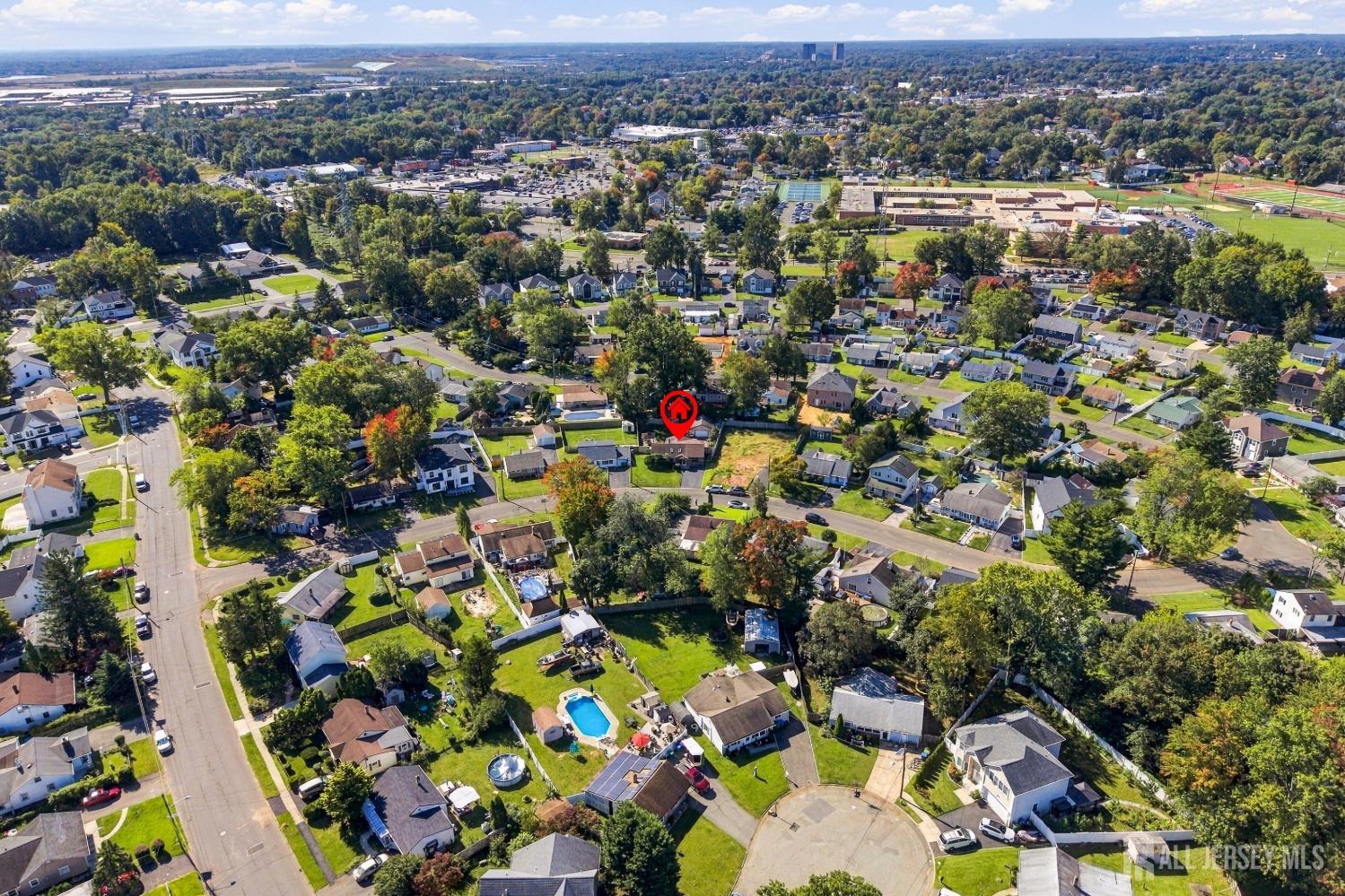 12 E Knollwood Road Edison NJ 08817