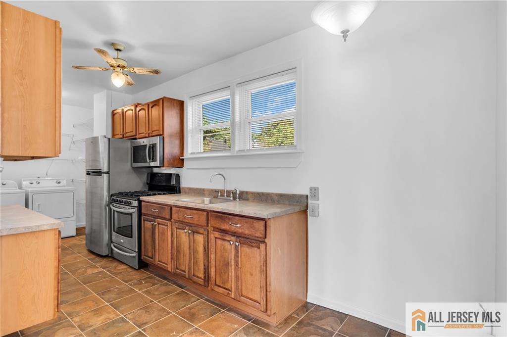 94 Neptune Place South Amboy NJ 08879