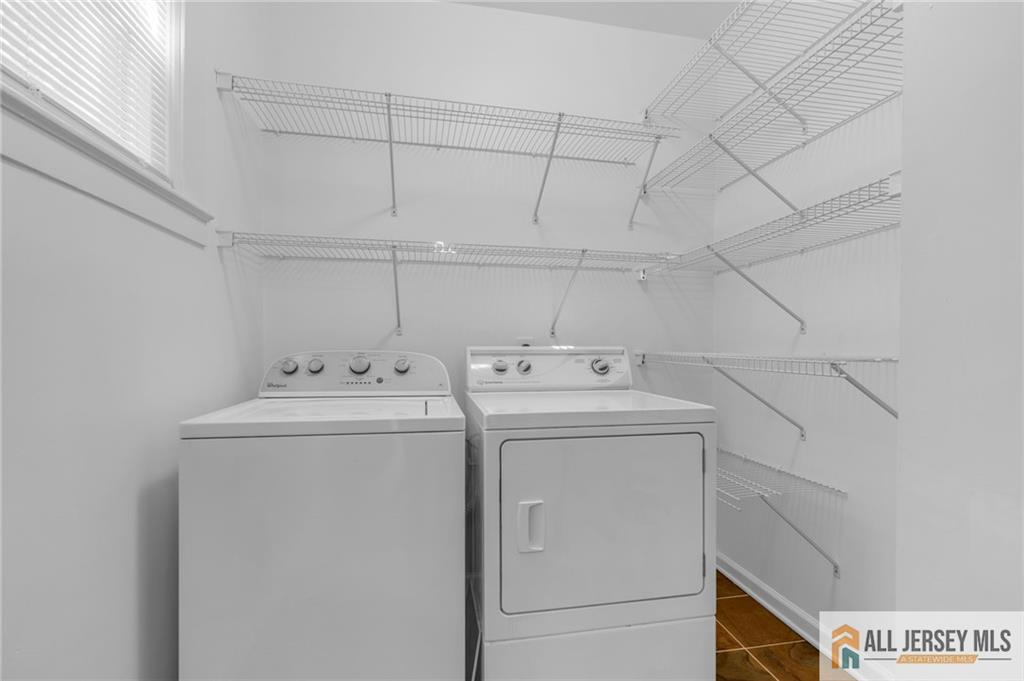 94 Neptune Place South Amboy NJ 08879