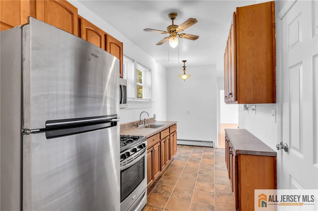 94 Neptune Place South Amboy NJ 08879