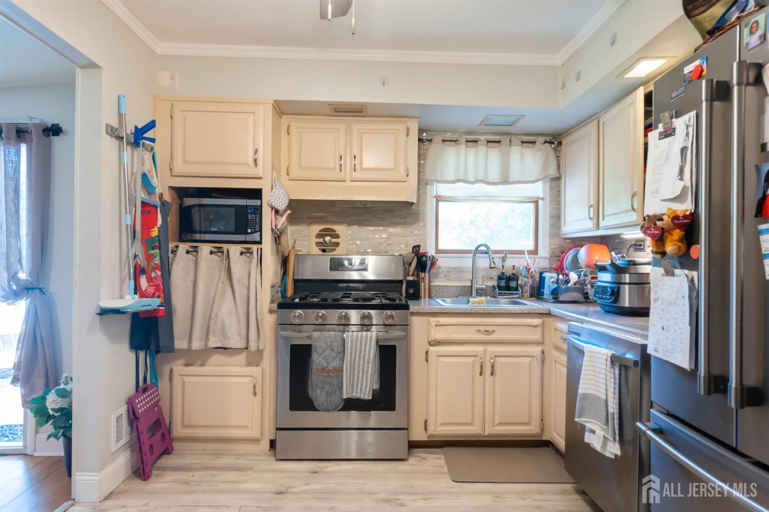 21 Rieder Road Spotswood NJ 08884