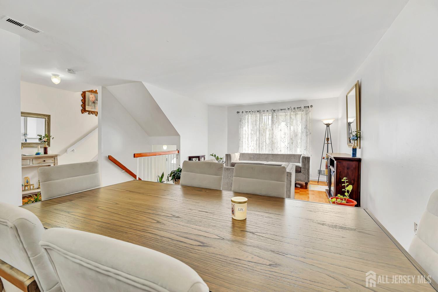 402 Holly Drive Perth Amboy NJ 08861