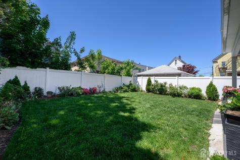 1019 Bishop Evans Way Linden NJ 07036