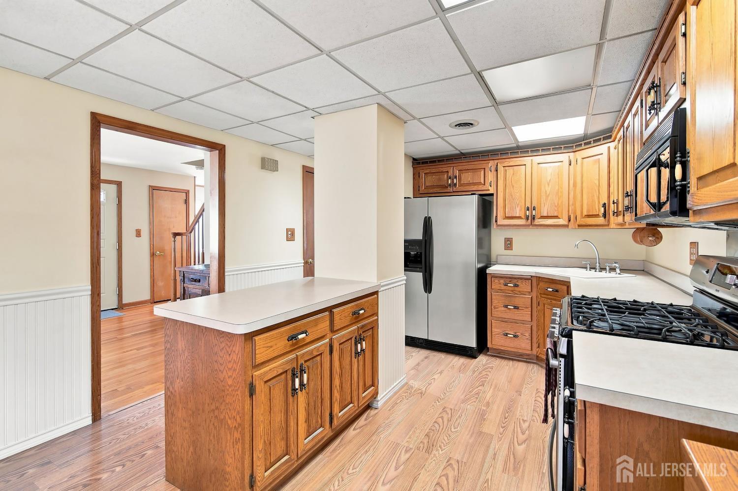 180 Gabriel Terrace Sayreville NJ 08879