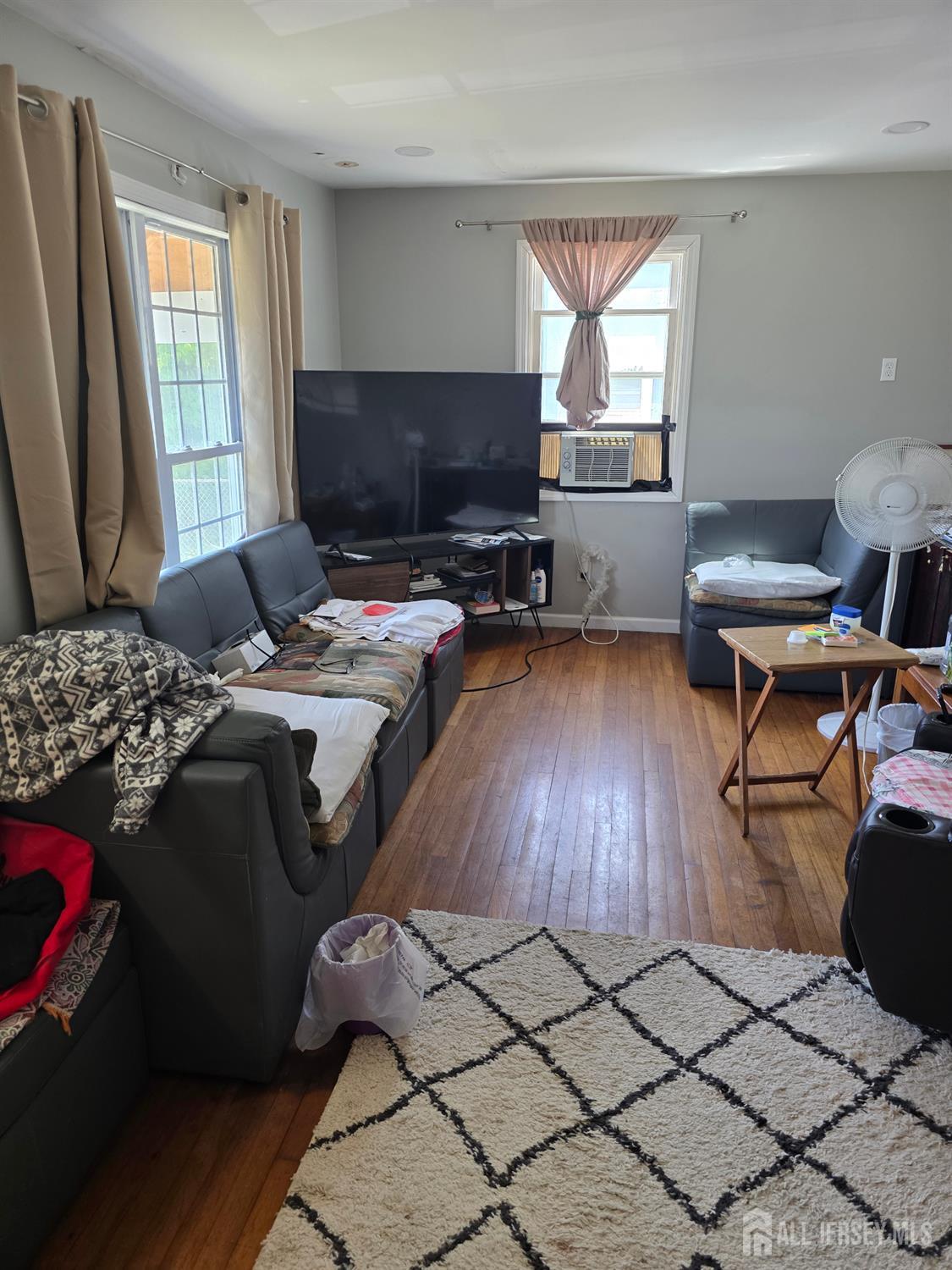 201 SE Summerhill Road SE Spotswood NJ 08884