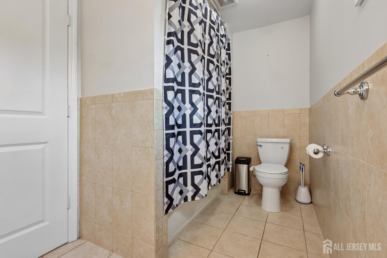 20 Ivy Place Monroe NJ 08831