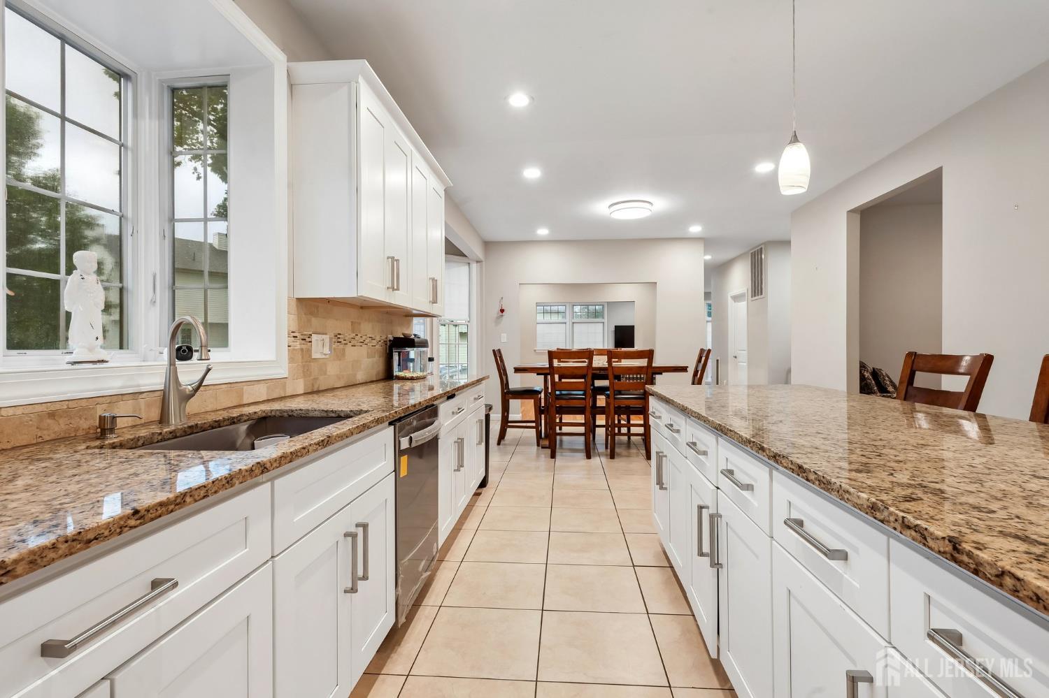 20 Ivy Place Monroe NJ 08831
