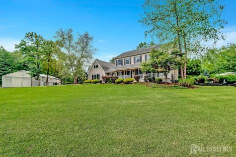 526 County Road Raritan NJ 08551