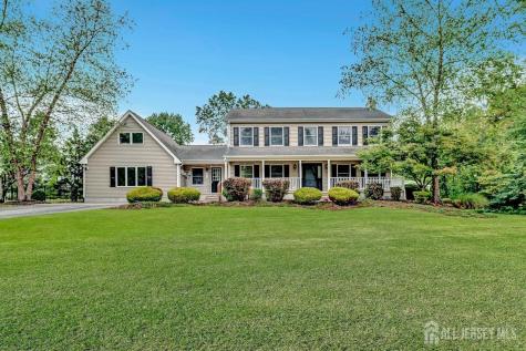 526 County Road Raritan NJ 08551