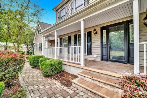 526 County Road Raritan NJ 08551