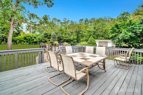 526 County Road Raritan NJ 08551