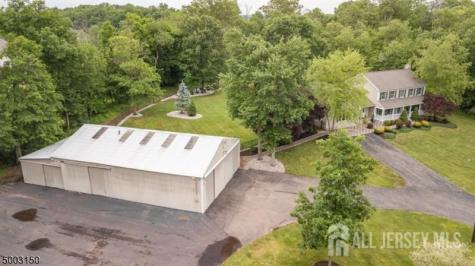 526 County Road Raritan NJ 08551