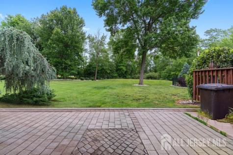 526 County Road Raritan NJ 08551