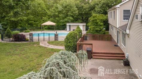 526 County Road Raritan NJ 08551