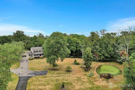 526 County Road Raritan NJ 08551