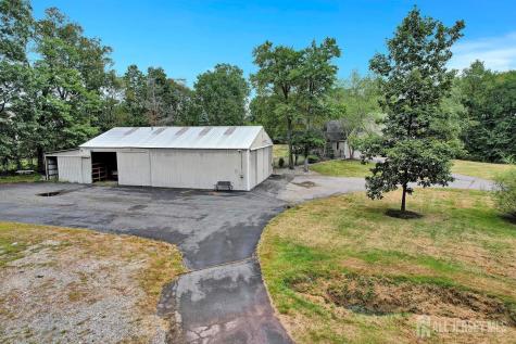 526 County Road Raritan NJ 08551