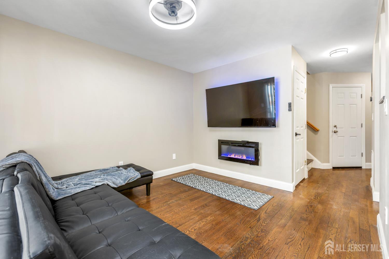 61 Lawrence Street New Brunswick NJ 08901