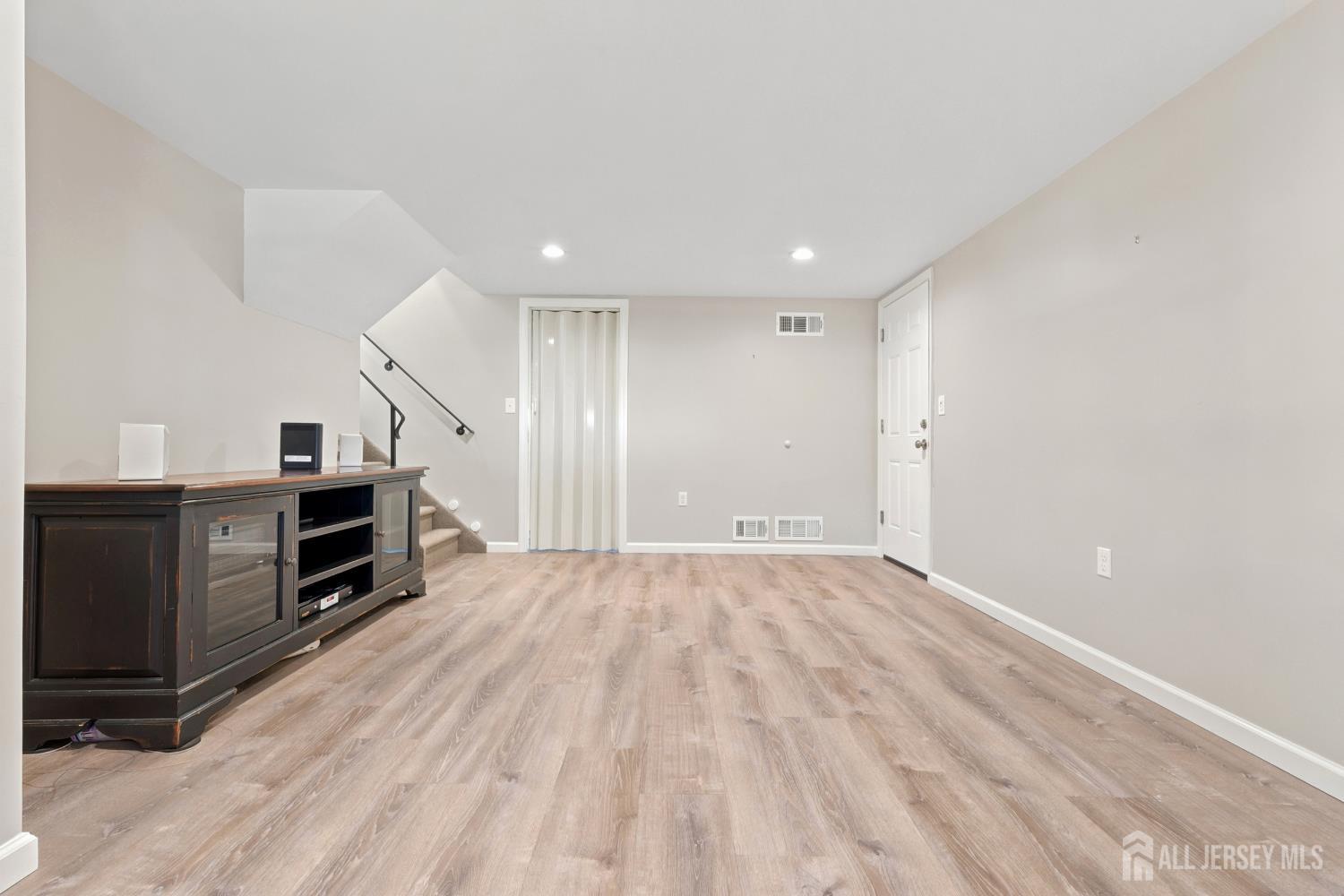 20 Wistar Avenue Metuchen NJ 08840