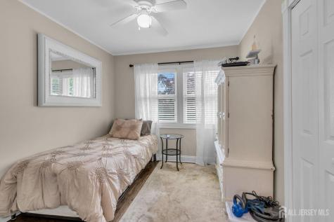 507 Thompson Place Middletown NJ 07748