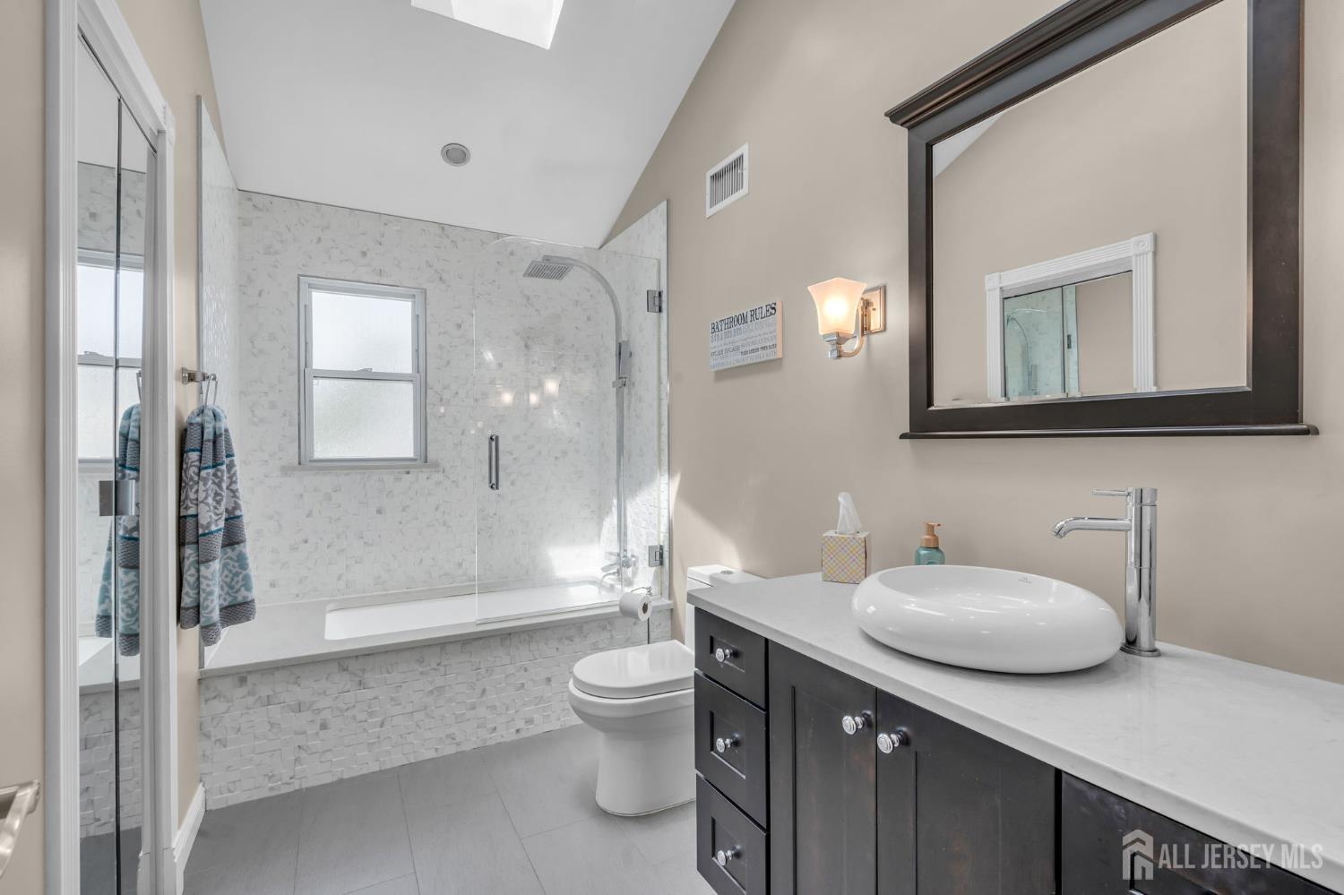 507 Thompson Place Middletown NJ 07748