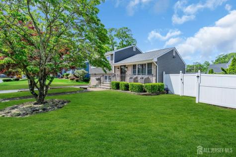 507 Thompson Place Middletown NJ 07748