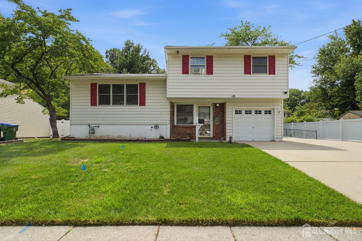 21 S Heathcote Avenue S Edison NJ 08817