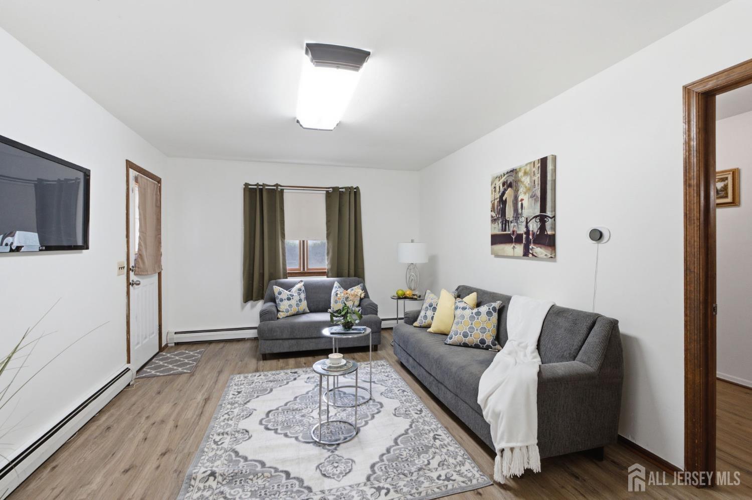 21 S Heathcote Avenue S Edison NJ 08817