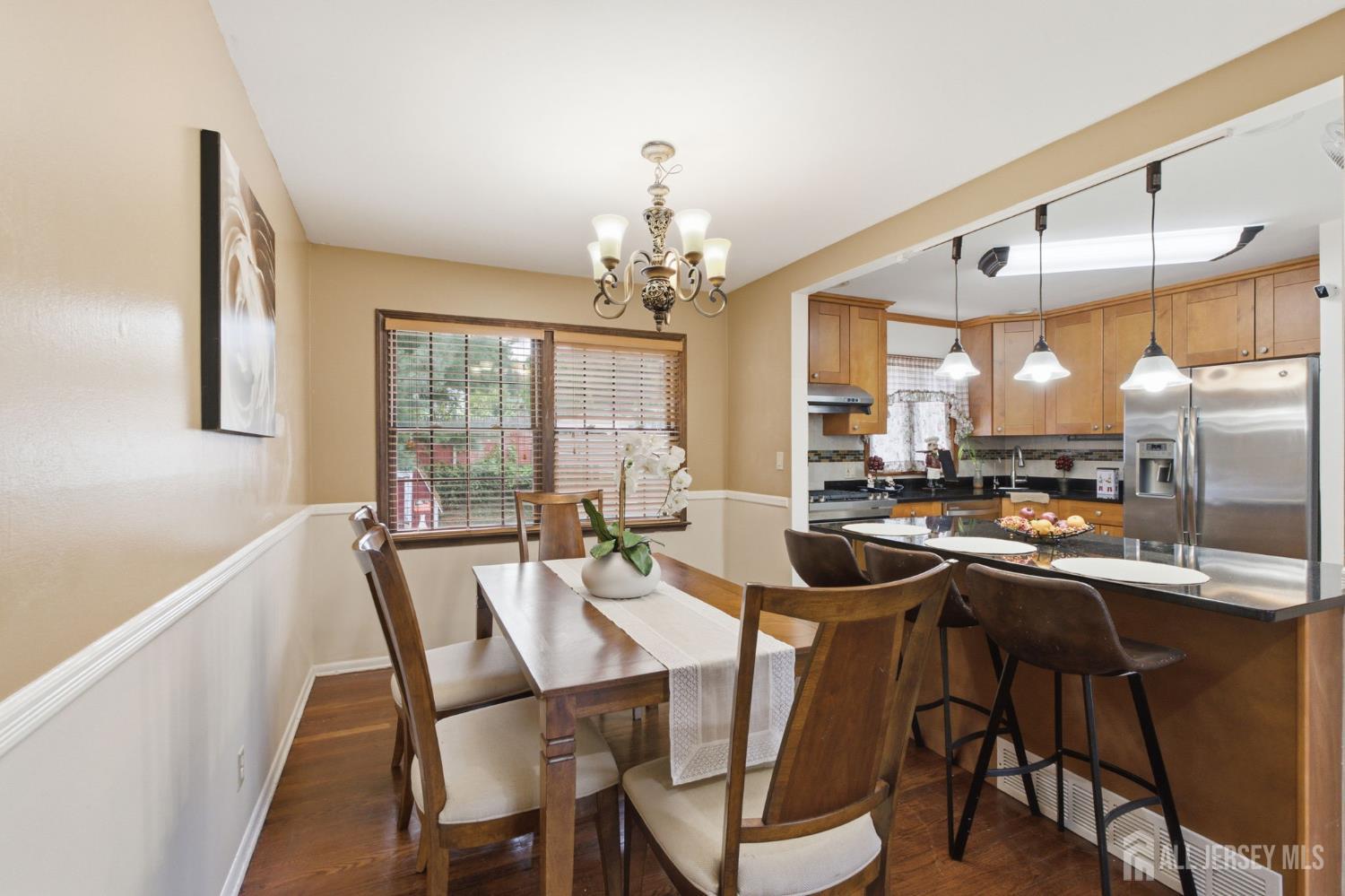 21 S Heathcote Avenue S Edison NJ 08817