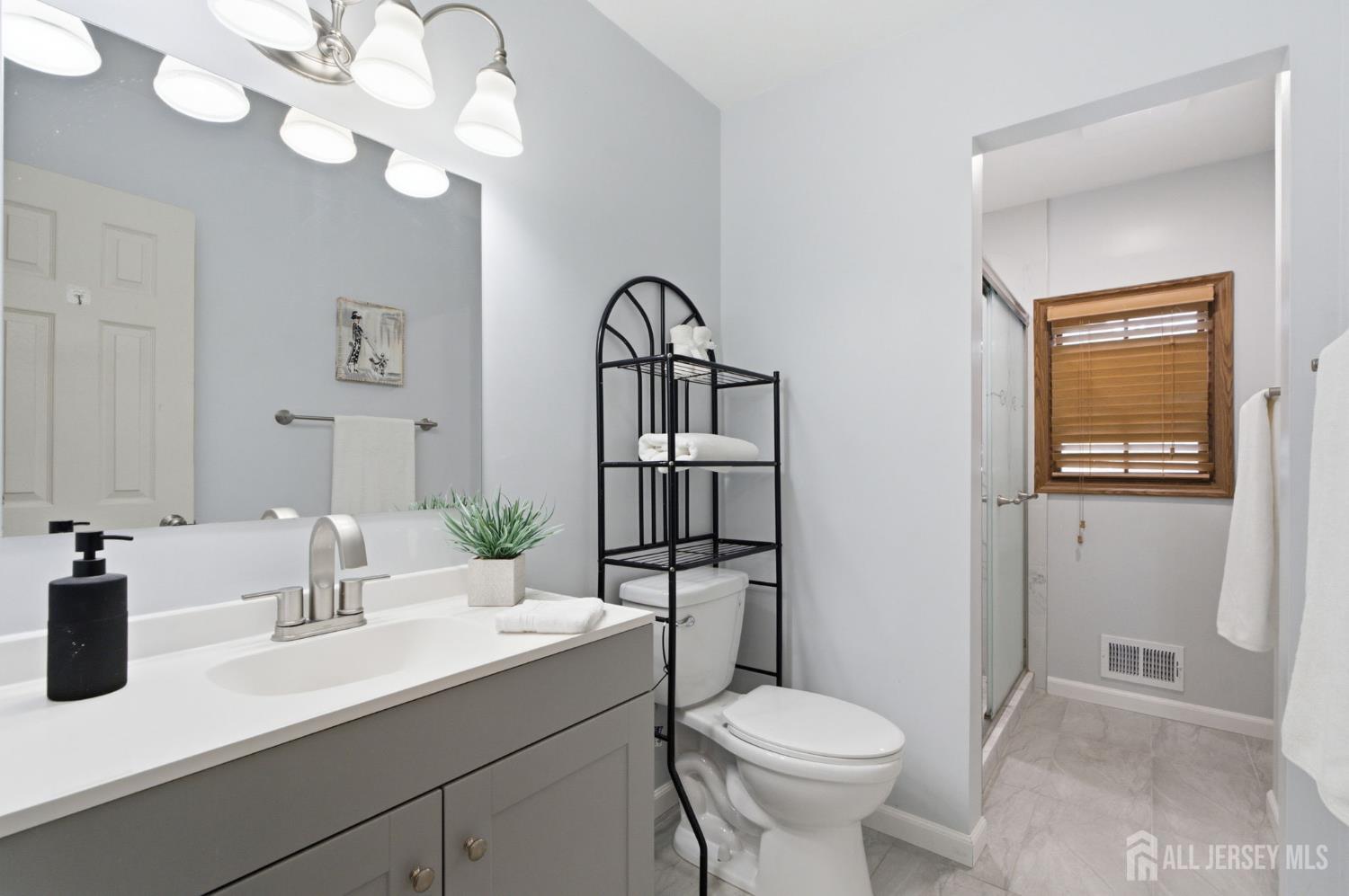 21 S Heathcote Avenue S Edison NJ 08817