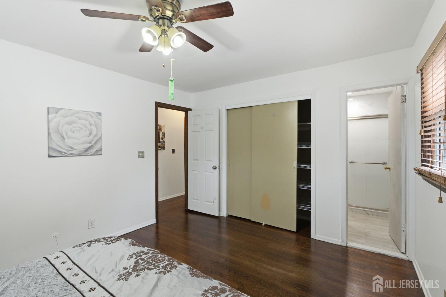 21 S Heathcote Avenue S Edison NJ 08817