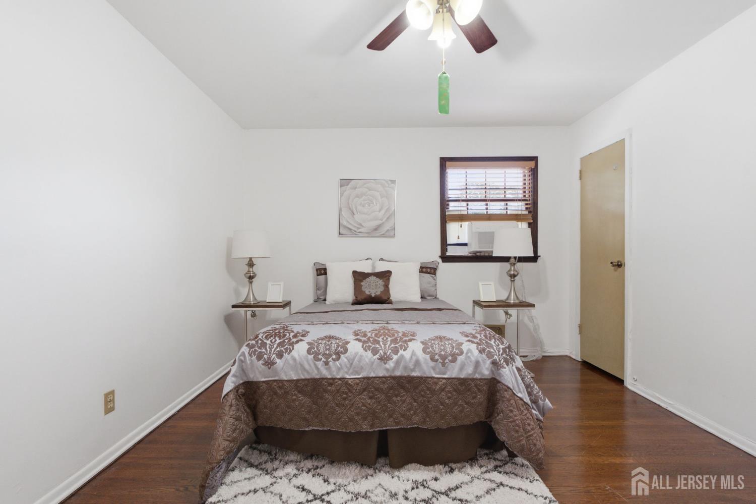 21 S Heathcote Avenue S Edison NJ 08817