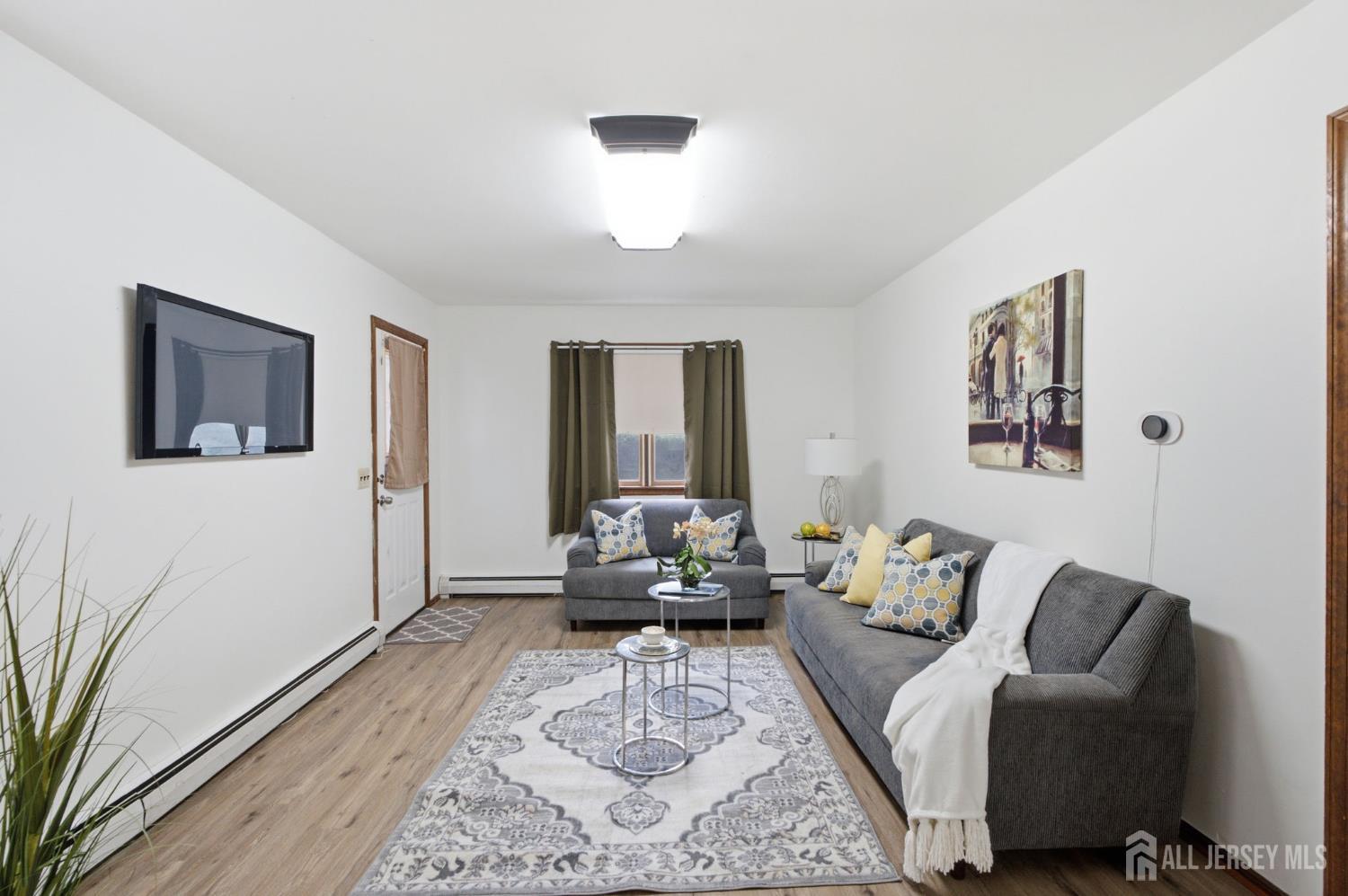 21 S Heathcote Avenue S Edison NJ 08817