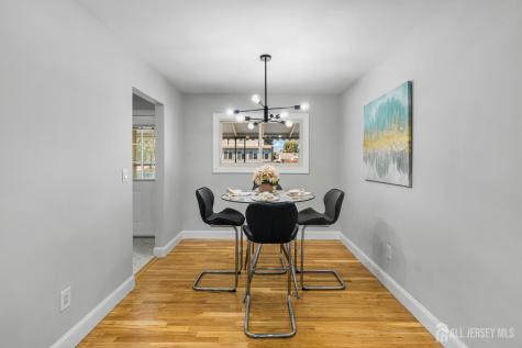 68 Elliot Place Edison NJ 08817