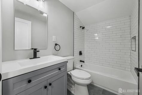 68 Elliot Place Edison NJ 08817