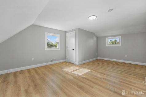 68 Elliot Place Edison NJ 08817