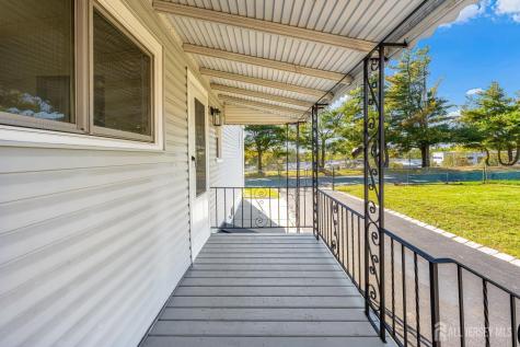 68 Elliot Place Edison NJ 08817
