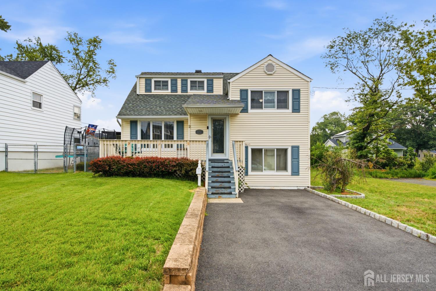 2 Carter Place Sayreville NJ 08859