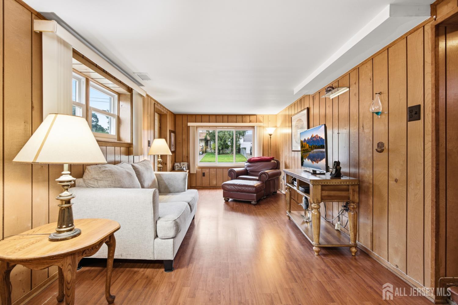 2 Carter Place Sayreville NJ 08859