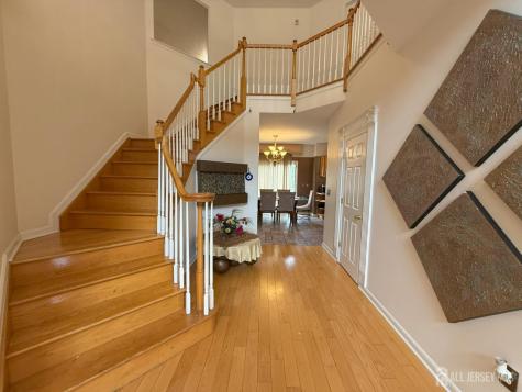 28 Renk Farm Drive South Brunswick NJ 08852