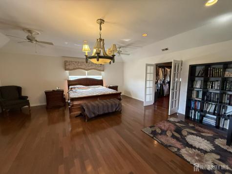 28 Renk Farm Drive South Brunswick NJ 08852