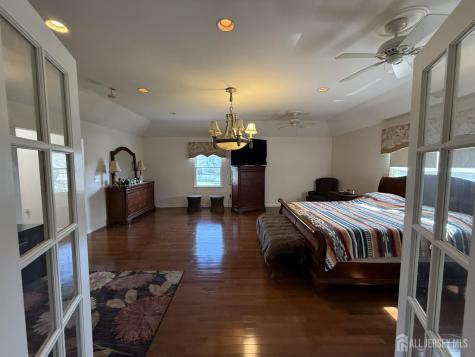 28 Renk Farm Drive South Brunswick NJ 08852