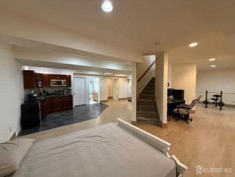 28 Renk Farm Drive South Brunswick NJ 08852