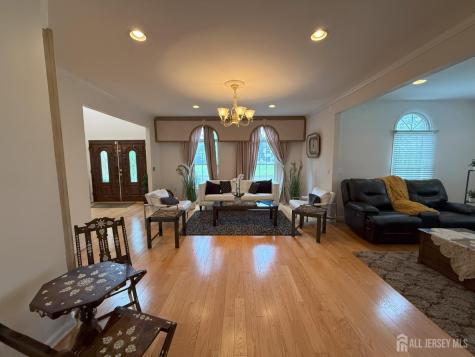 28 Renk Farm Drive South Brunswick NJ 08852