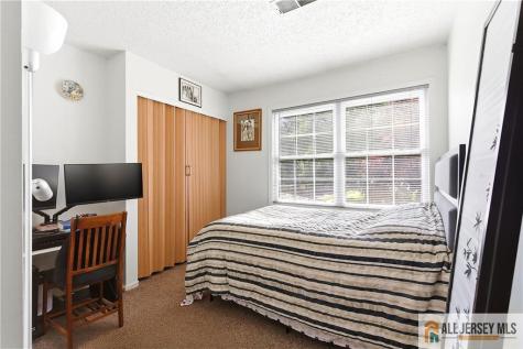 56 Jefferson Drive Spotswood NJ 08884
